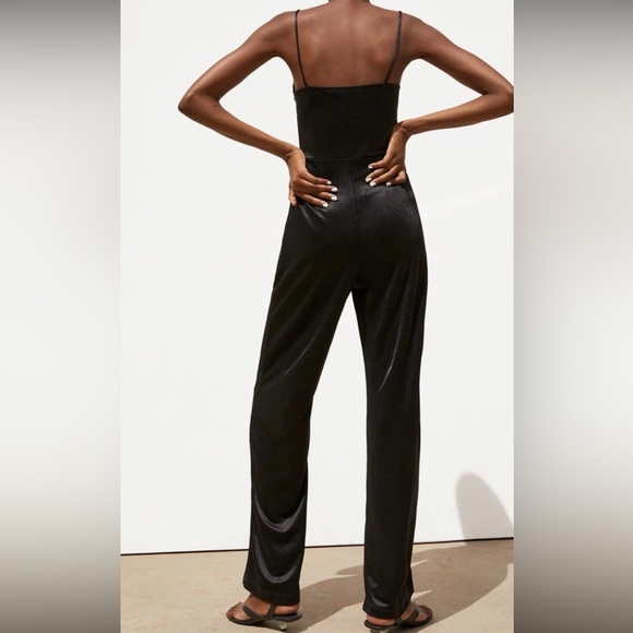 BNWT ZARA Black Shiny Jersey Effect Straight Leg Spaghetti Strap Jumpsuit Small - Picture 2 of 9